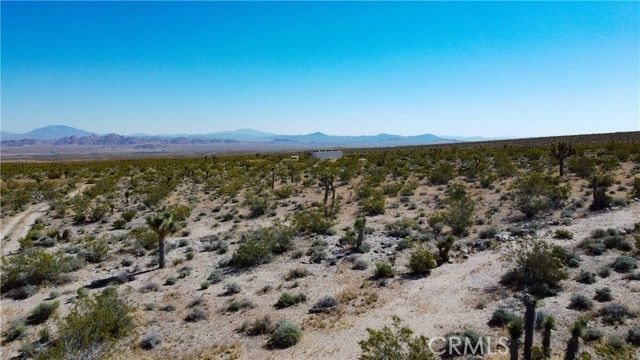 765 Cloud Road, Lucerne Valley, CA 92356