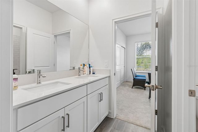 18542 SERENE LAKE LOOP, Lutz, FL 33548