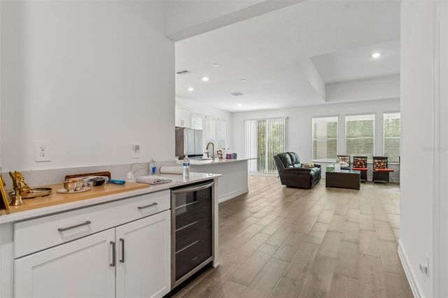 18542 SERENE LAKE LOOP, Lutz, FL 33548