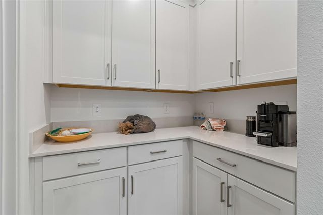 18542 SERENE LAKE LOOP, Lutz, FL 33548