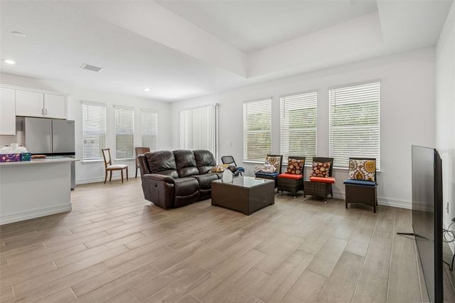 18542 SERENE LAKE LOOP, Lutz, FL 33548