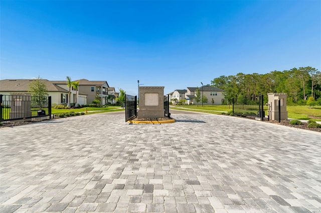 18542 SERENE LAKE LOOP, Lutz, FL 33548