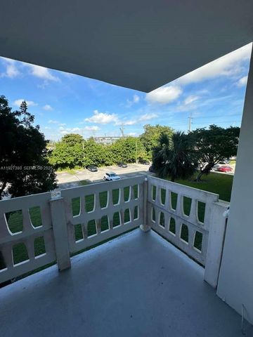 15600 NW 7th Ave 311, Miami, FL 33169