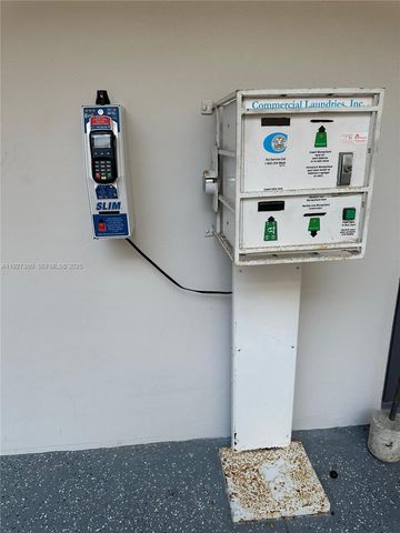 15600 NW 7th Ave 311, Miami, FL 33169