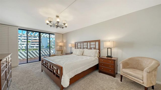 1445 GULF OF MEXICO DRIVE 101, Longboat Key, FL 34228