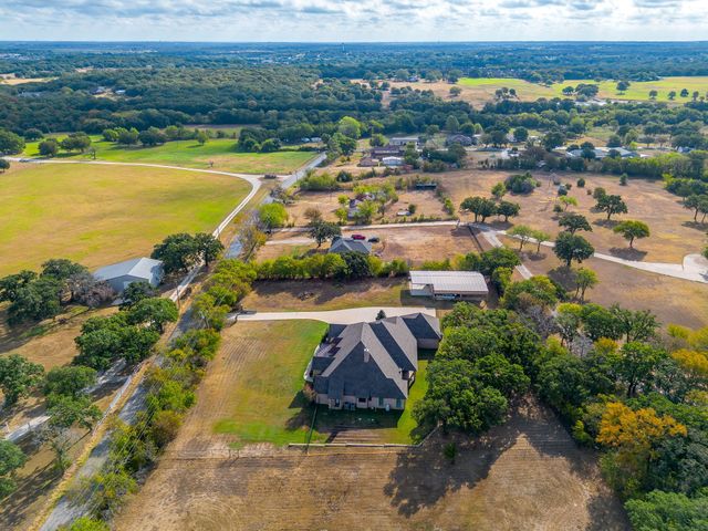 1025 County Road 913, Joshua, TX 76058