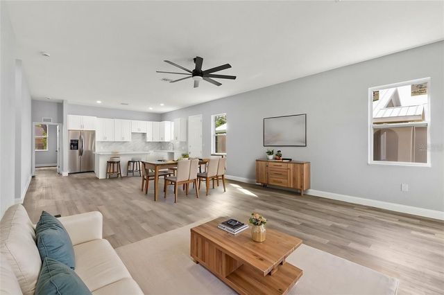 3707 20TH STREET E, Bradenton, FL 34208