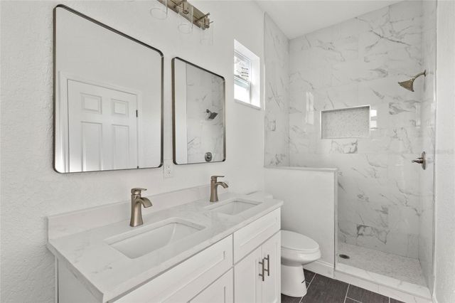 3707 20TH STREET E, Bradenton, FL 34208