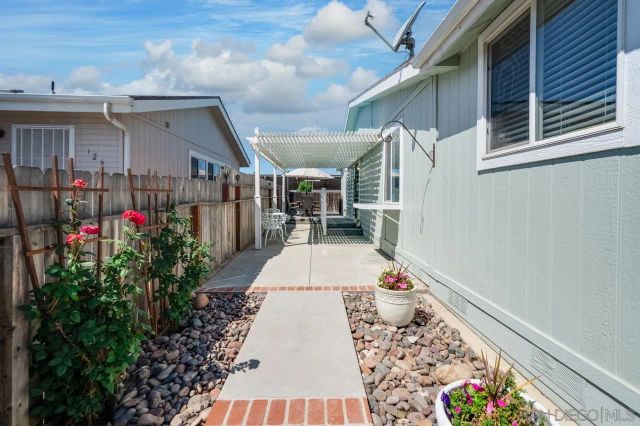 15935 Spring Oaks Rd 124, El Cajon, CA 92021