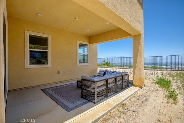 2725 Sierra Bella Drive, Corona, CA 92882