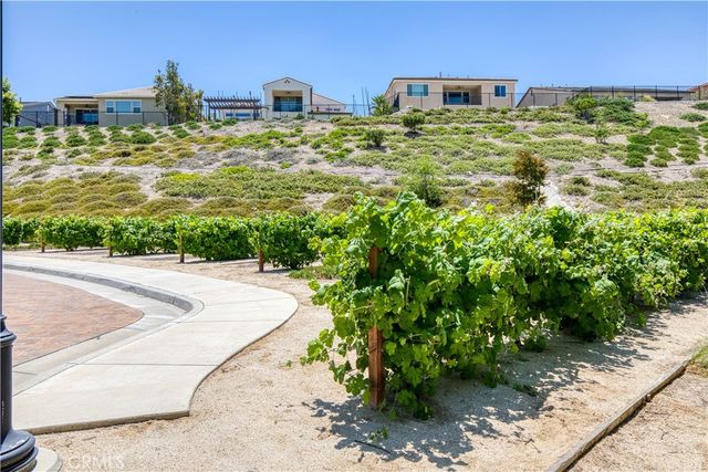 2725 Sierra Bella Drive, Corona, CA 92882