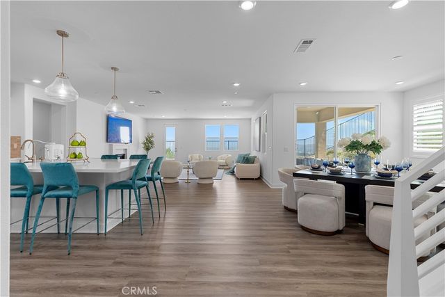 2725 Sierra Bella Drive, Corona, CA 92882