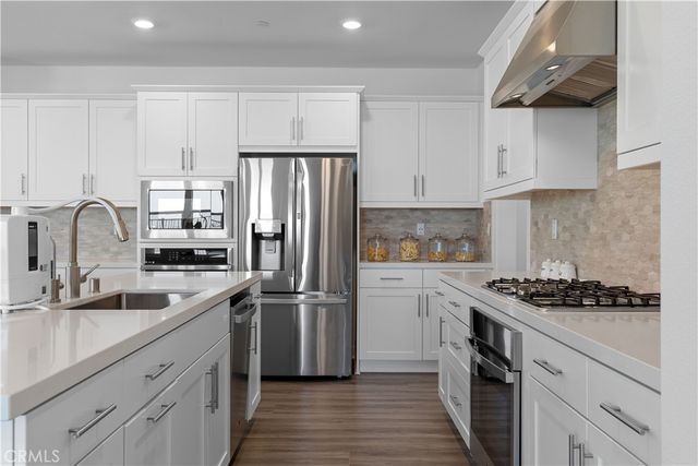 2725 Sierra Bella Drive, Corona, CA 92882
