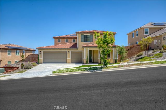 2725 Sierra Bella Drive, Corona, CA 92882