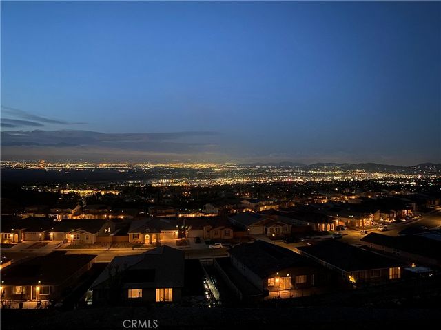 2725 Sierra Bella Drive, Corona, CA 92882