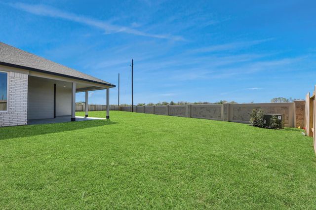 18630 Serapis Street, Fresno, TX 77545