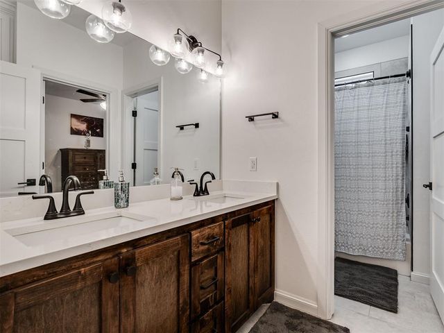 5721 Goldstone Court, Mustang, OK 73064