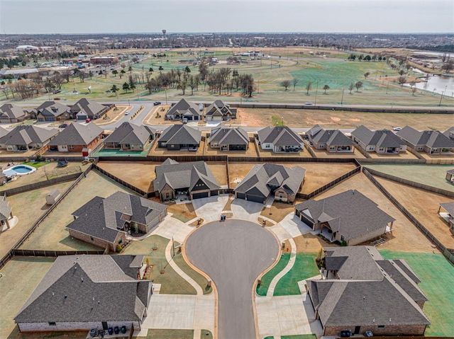 5721 Goldstone Court, Mustang, OK 73064