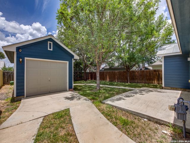 511 S MESQUITE ST, San Antonio, TX 78203