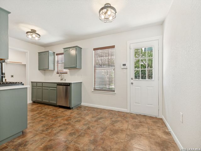 511 S MESQUITE ST, San Antonio, TX 78203