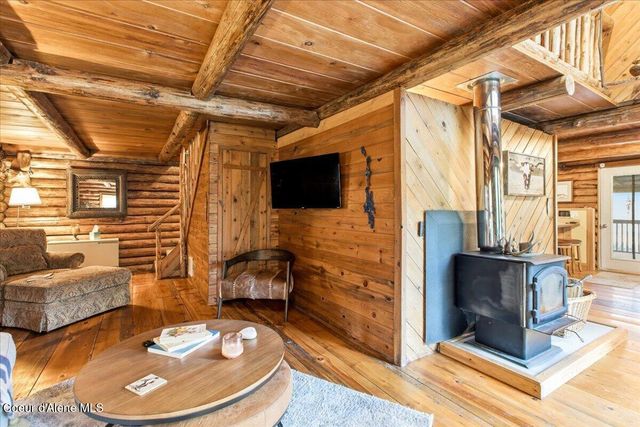455 Juneberry Lane, Priest River, ID 83856