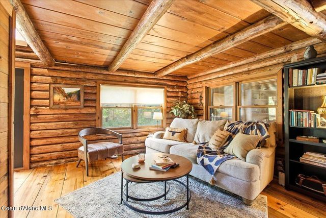 455 Juneberry Lane, Priest River, ID 83856