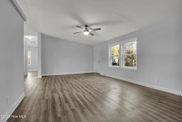 270 Williams Store Road, Hampstead, NC 28443