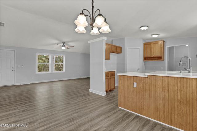 270 Williams Store Road, Hampstead, NC 28443