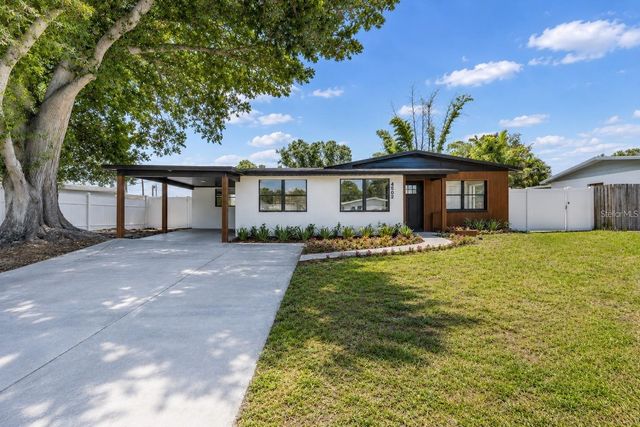 4502 S GRADY AVENUE, Tampa, FL 33611