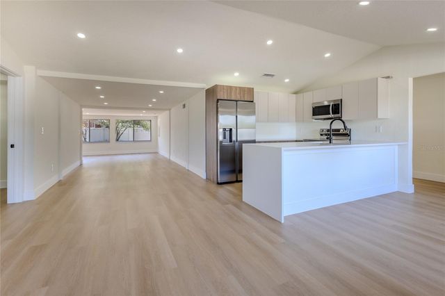 4502 S GRADY AVENUE, Tampa, FL 33611