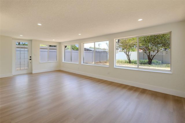 4502 S GRADY AVENUE, Tampa, FL 33611