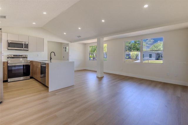 4502 S GRADY AVENUE, Tampa, FL 33611