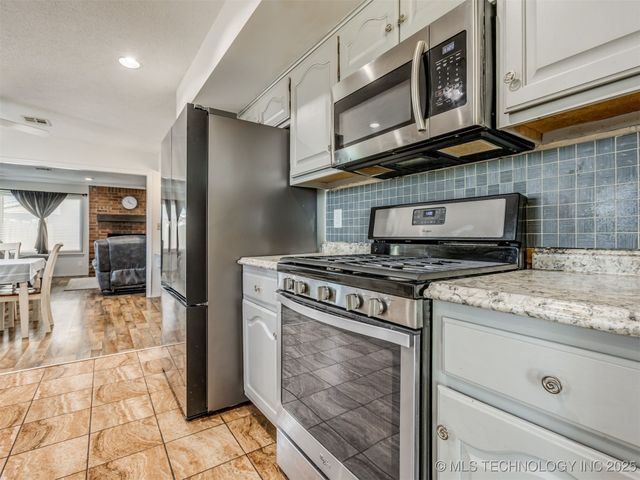 7722 N 130th East Avenue, Owasso, OK 74055