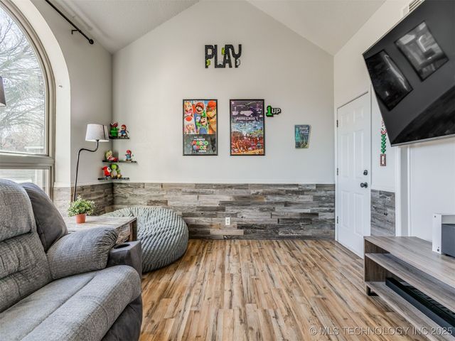 7722 N 130th East Avenue, Owasso, OK 74055