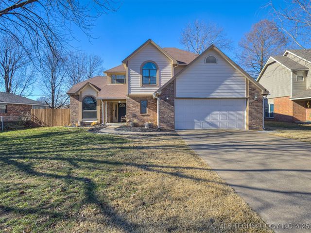 7722 N 130th East Avenue, Owasso, OK 74055