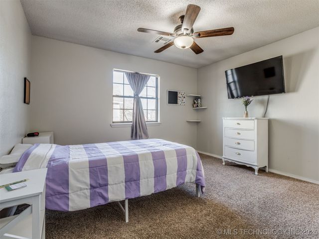 7722 N 130th East Avenue, Owasso, OK 74055