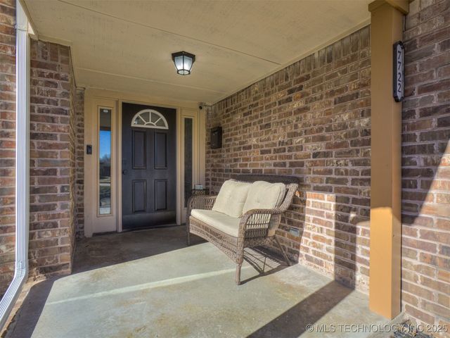 7722 N 130th East Avenue, Owasso, OK 74055