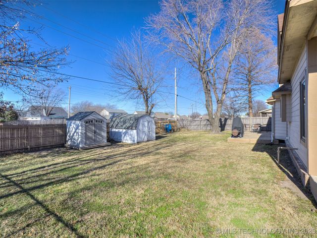 7722 N 130th East Avenue, Owasso, OK 74055