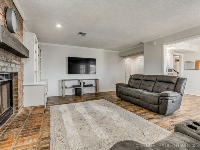 7722 N 130th East Avenue, Owasso, OK 74055