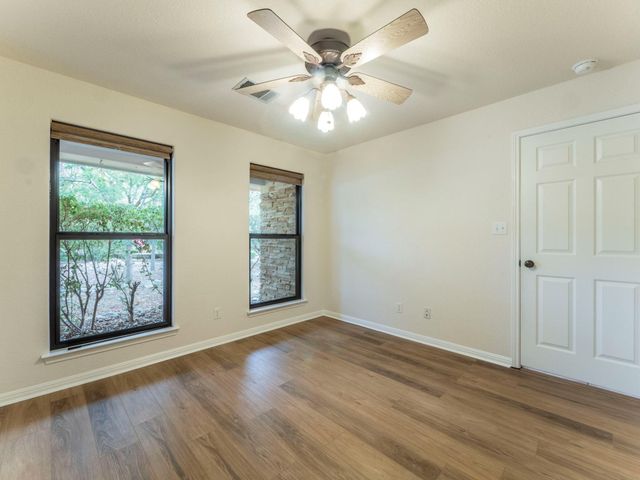 25 Ranch View TRL, Wimberley, TX 78676