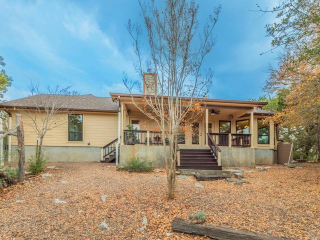 25 Ranch View TRL, Wimberley, TX 78676