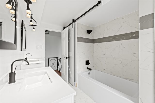 22589 Bell Brook Street, Southfield, MI 48034