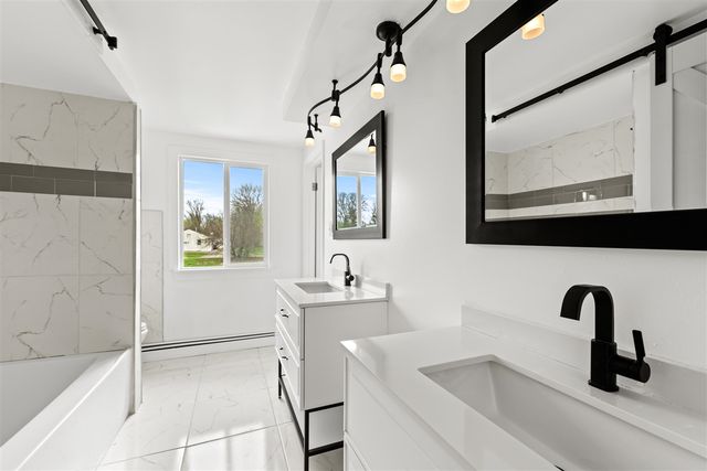 22589 Bell Brook Street, Southfield, MI 48034