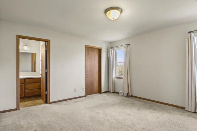 9332 HARVEST MOON LANE, Verona, WI 53593