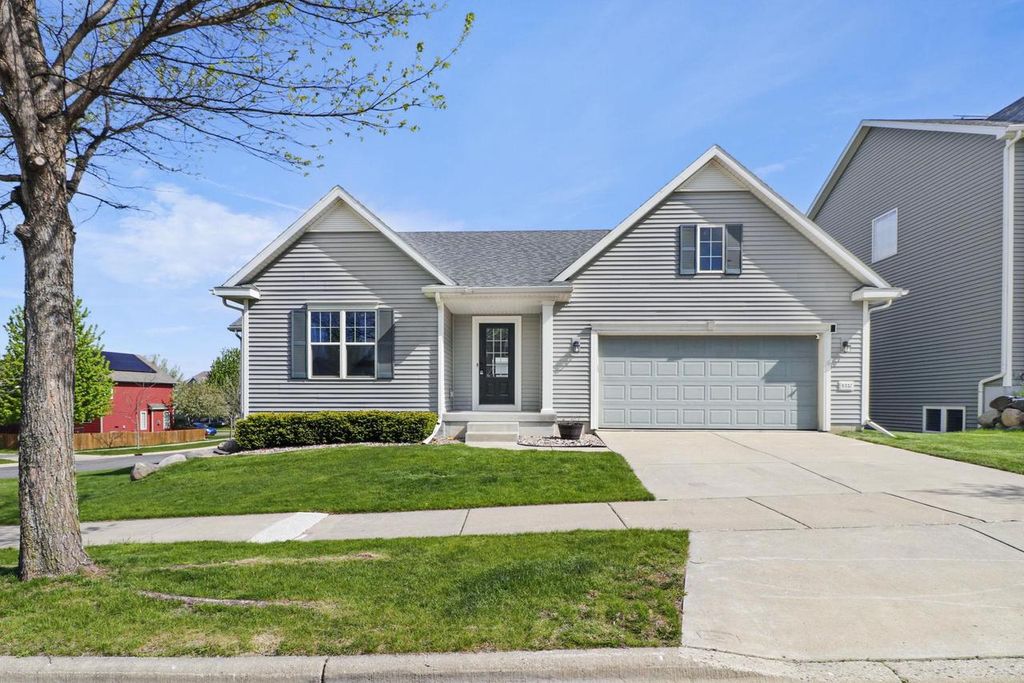 9332 HARVEST MOON LANE, Verona, WI 53593