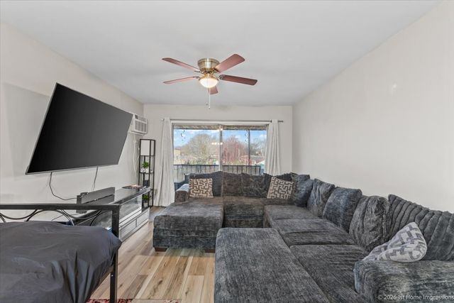 9721 S CICERO Avenue 3C, Oak Lawn, IL 60453