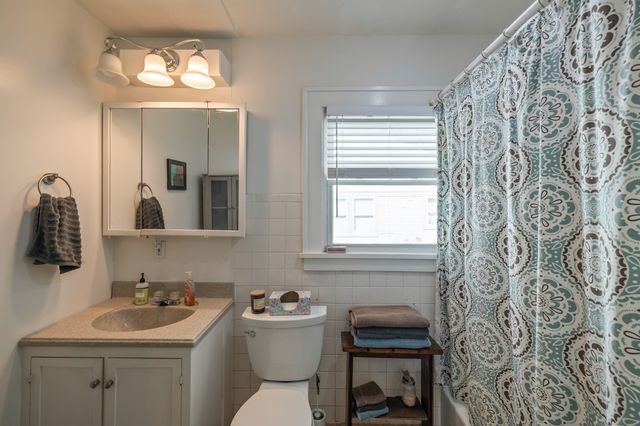 675 34th Street, Des Moines, IA 50312