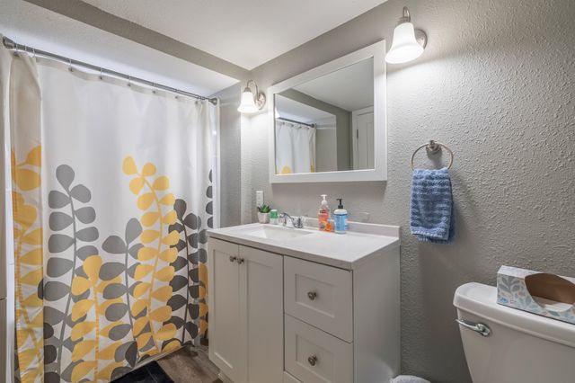 675 34th Street, Des Moines, IA 50312