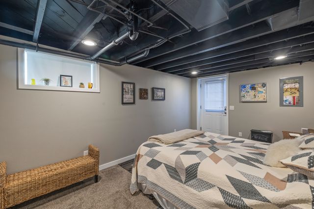 675 34th Street, Des Moines, IA 50312