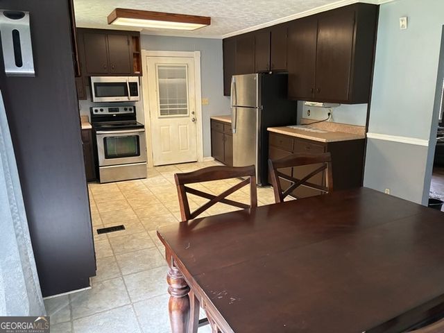 4148 Highway 162 S, Covington, GA 30016